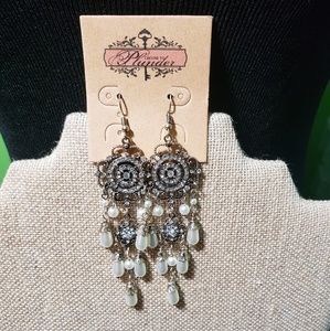 Plunder Ellie Earrings